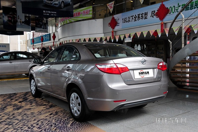 2013款 兩廂 1.6L 手動風(fēng)尚版