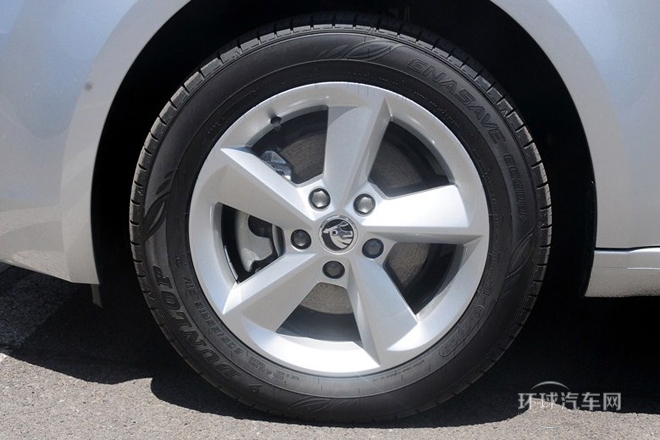 2015款 1.6L 手動(dòng)逸俊版