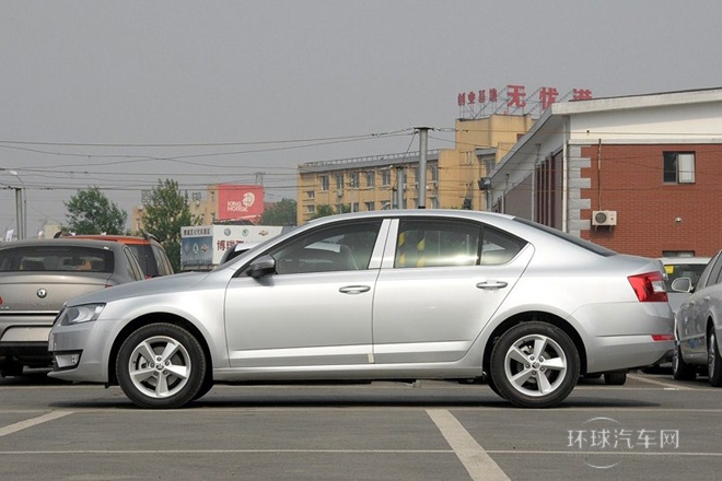 2015款 1.6L 手動(dòng)逸俊版