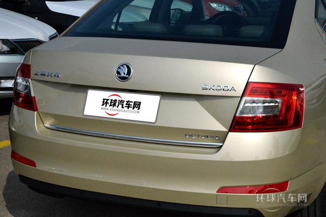 2015款 1.6L 自動(dòng)逸俊版