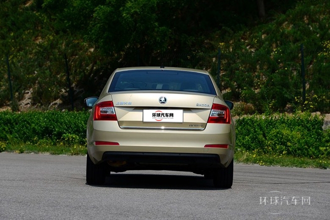 2015款 1.6L 自動(dòng)逸俊版