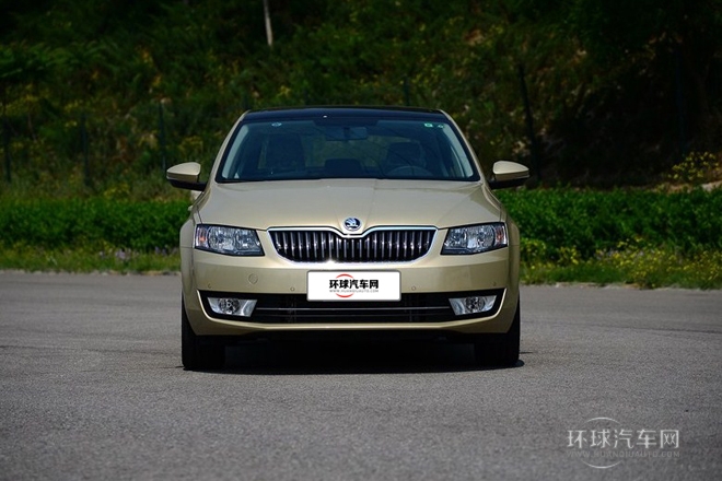 2015款 1.6L 自動(dòng)逸俊版