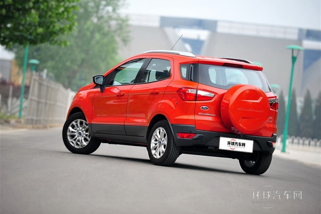 2013款 1.5L 自動(dòng)尊貴型