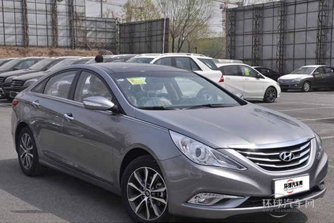 2014款 2.0L 自動豪華版