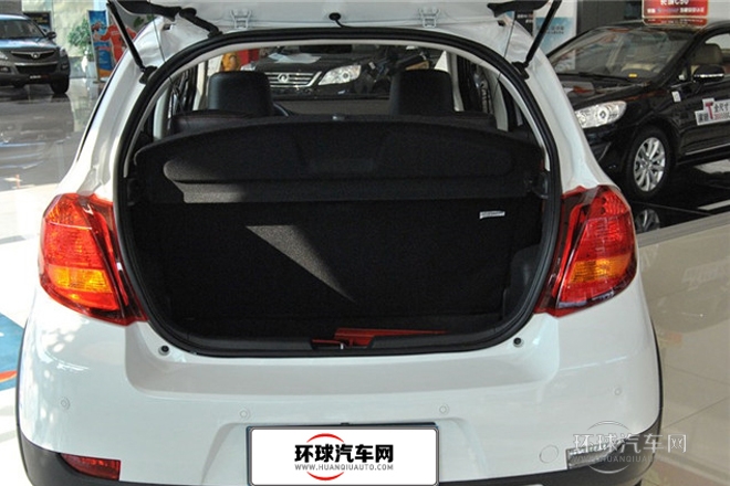 2013款 1.5L 手動(dòng)豪華型