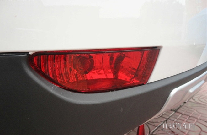 2013款 1.5L 手動(dòng)豪華型