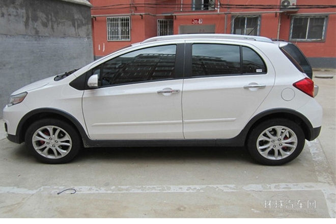 2013款 1.5L 手動(dòng)豪華型