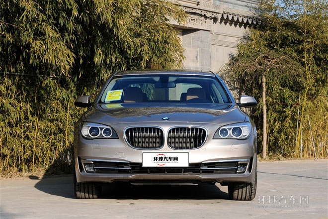 2013款 730Li 領(lǐng)先型