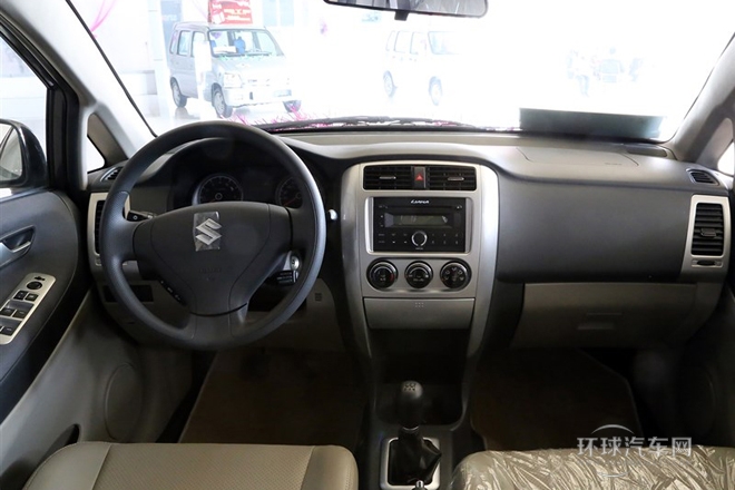 2013款 兩廂 1.4L 手動標(biāo)準(zhǔn)型