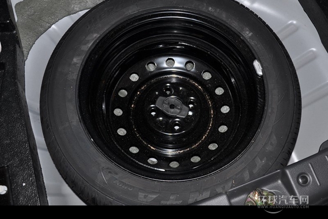 2014款 兩廂 1.5L 自動(dòng)理想型