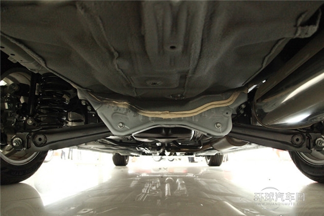 2013款 1.5T 手動(dòng)尊貴型