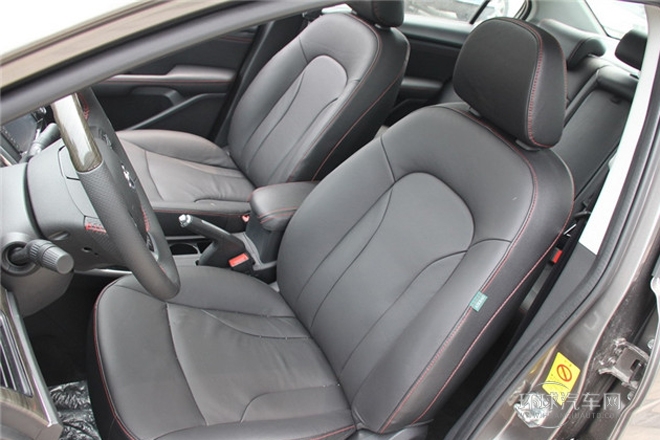 2013款 1.5T 手動(dòng)尊貴型