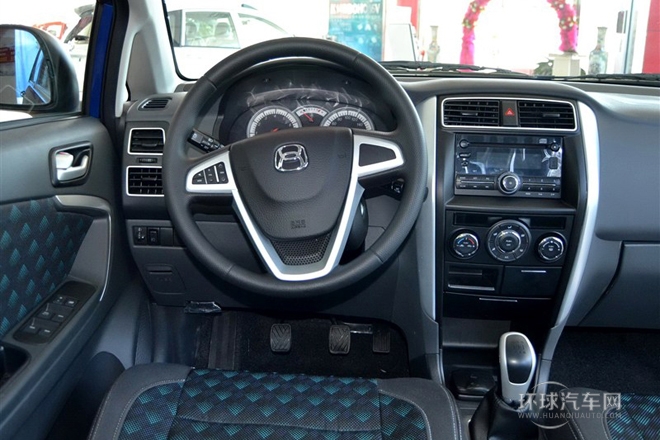 2014款 三廂 1.4L 手動(dòng)暢想型