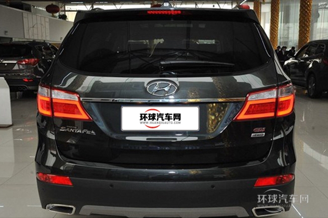 2013款 3.0L 7座棕色內(nèi)飾旗艦版