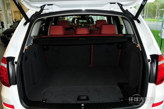 2013款 改款 xDrive28i 領(lǐng)先型