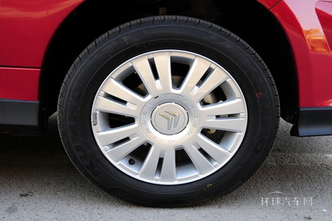 2013款 CROSS 1.6L 自動運(yùn)動型