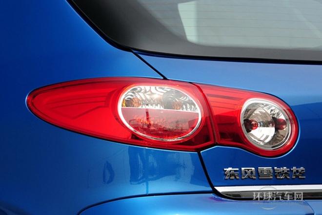 2012款 1.6L 自動運(yùn)動型