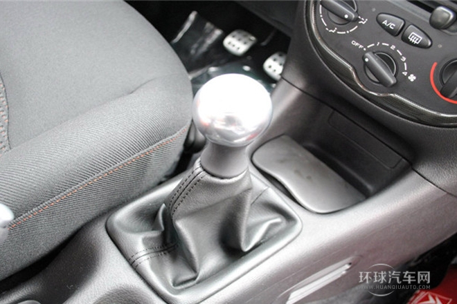 2012款 1.4L 手動舒適型