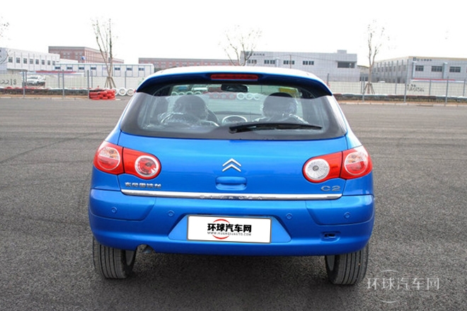 2012款 1.4L 手動(dòng)舒適型