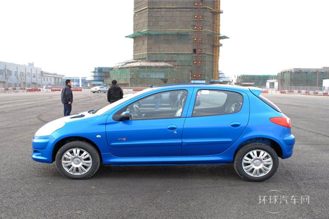 2012款 1.4L 手動(dòng)舒適型