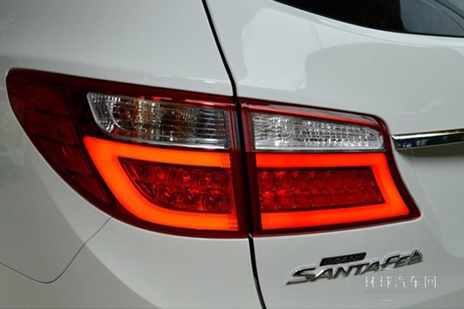 2013款 2.2T 7座舒適版