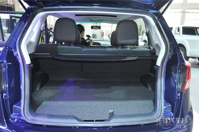 2014款 1.5T 自動兩驅(qū)豪華型