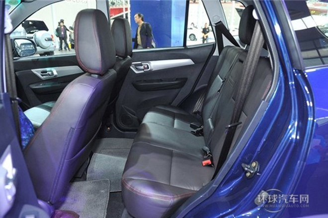 2014款 1.5T 自動兩驅(qū)豪華型