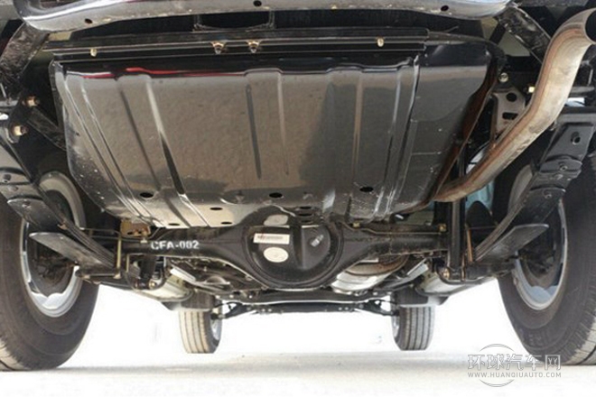 2013款 2.2L 手動(dòng)四驅(qū)標(biāo)準(zhǔn)型