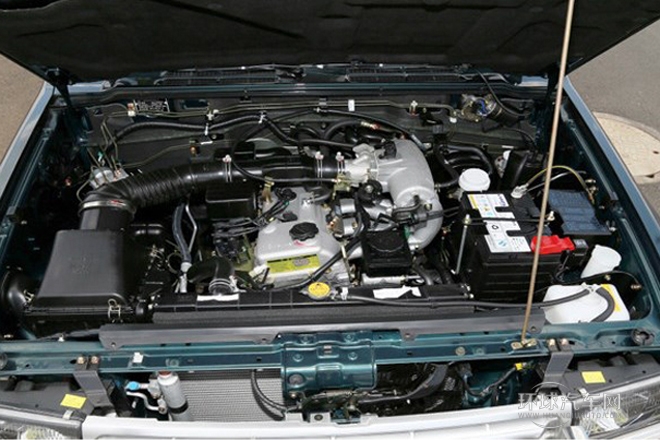 2013款 2.2L 手動四驅(qū)標準型