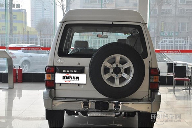 2009款 2.2L 手動(dòng)兩驅(qū)