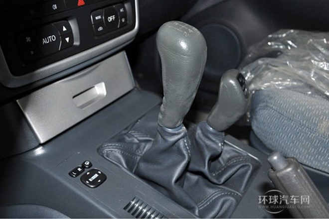 2014款 2.4L 兩驅(qū)舒適型