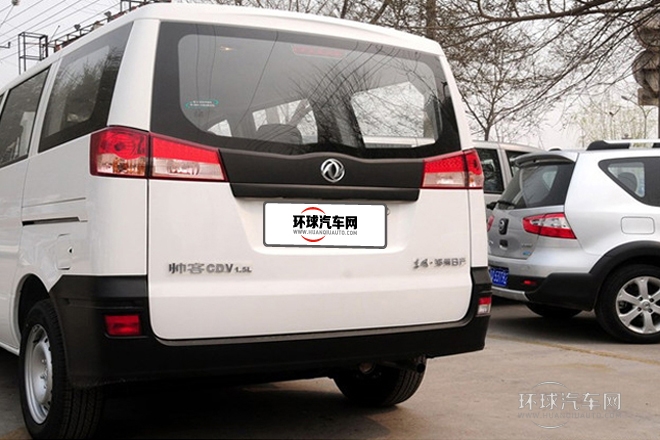 2013款 改款 1.5L 手動標(biāo)準(zhǔn)型5座 國IV