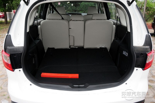 2013款 2.0L 自動(dòng)豪華型