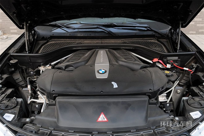 2014款 xDrive50i M運(yùn)動(dòng)型