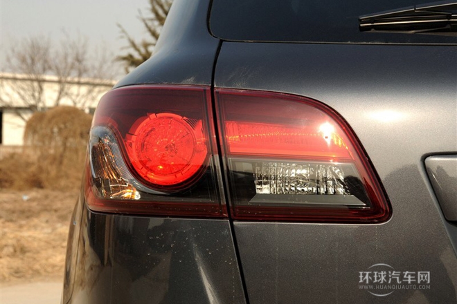 2013款2013款 3.7L 自動(dòng)標(biāo)準(zhǔn)型