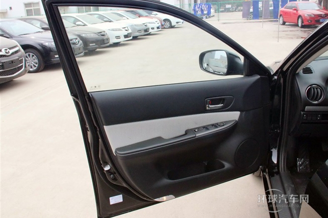 2013款 2.0L 手動(dòng)型