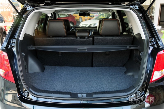 2013款 2.0L 手動(dòng)智能領(lǐng)航型