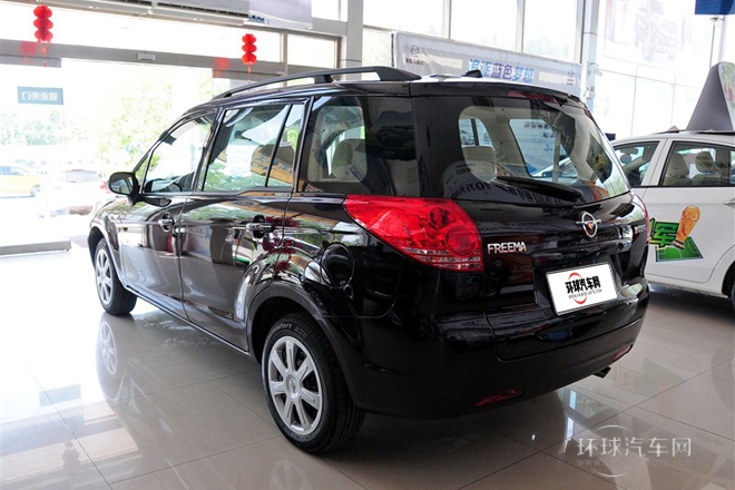 2014款 1.6L 自動(dòng)7座樂享版
