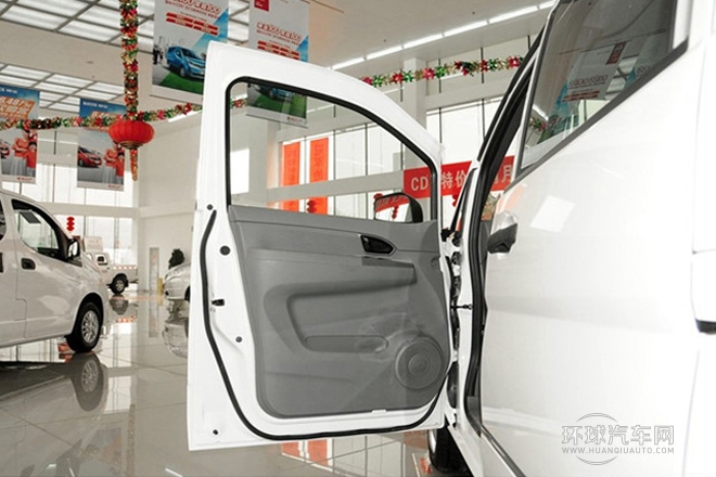 2011款 1.6L 手動(dòng)實(shí)用型7座