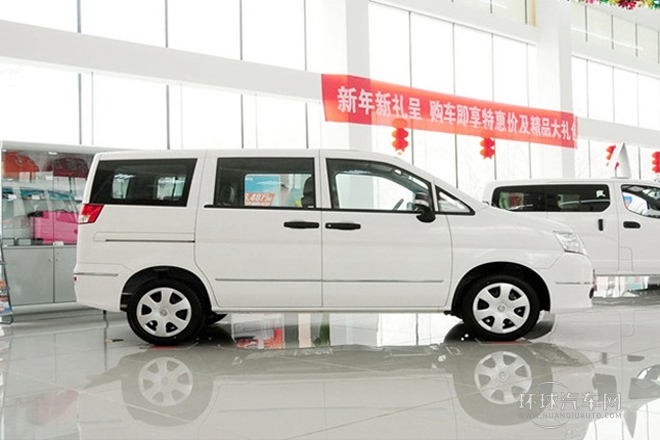 2011款 1.6L 手動實用型7座