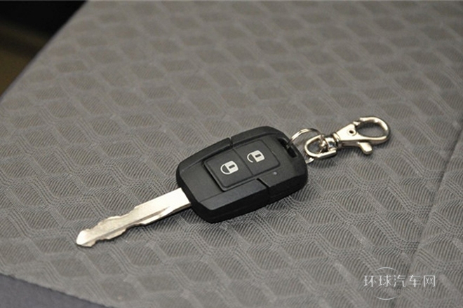 2011款 1.6L 手動(dòng)舒適型7座