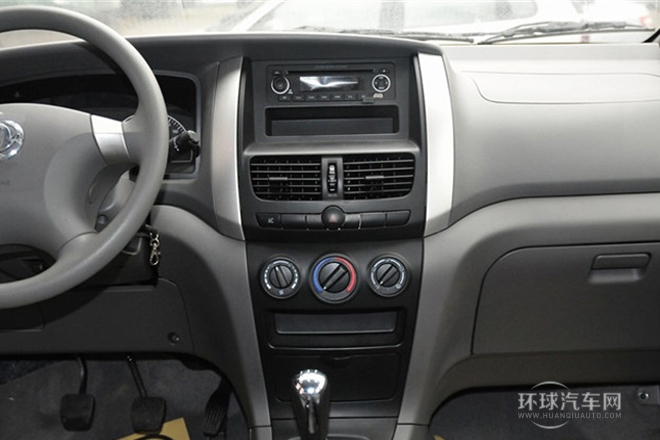 2011款 1.6L 手動(dòng)舒適型7座