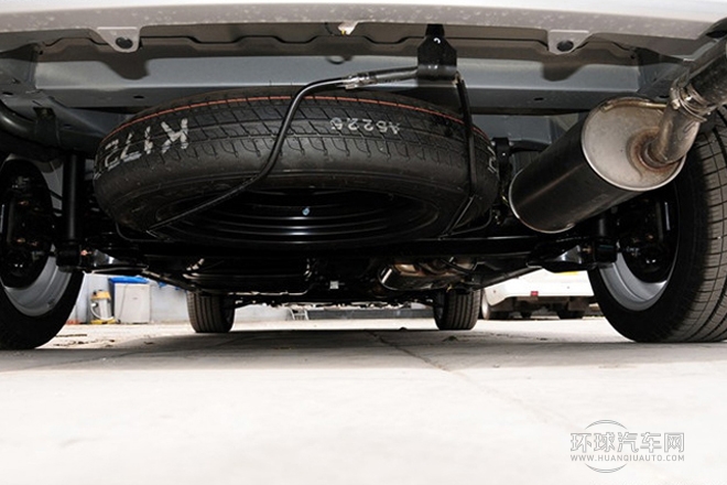2011款 2.0L 手動(dòng)豪華型7座