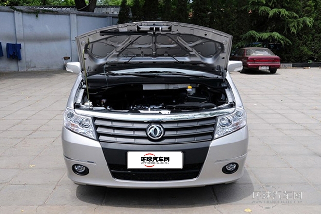 2011款 2.0L 手動(dòng)豪華型7座