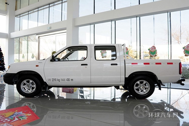 2013款 2.4L汽油兩驅(qū)標準型ZG24
