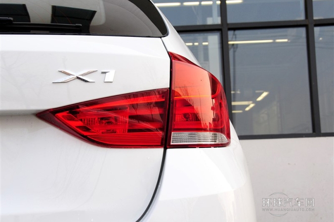 2013款 sDrive18i 領(lǐng)先型