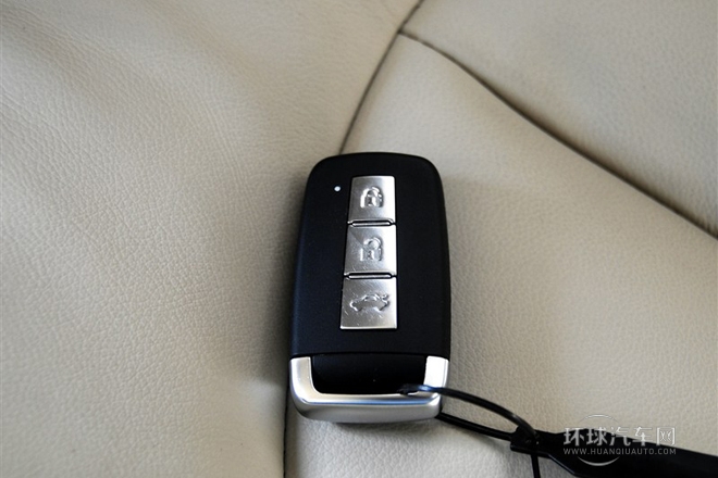 2014款 2.0L 手動(dòng)舒適型