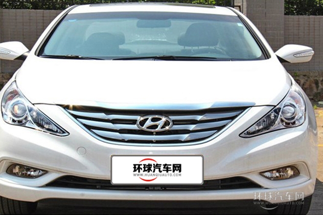 2014款 2.4L 自動領(lǐng)先版 國V