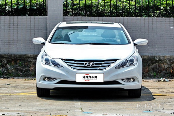 2014款 2.4L 自動(dòng)領(lǐng)先版 國(guó)V