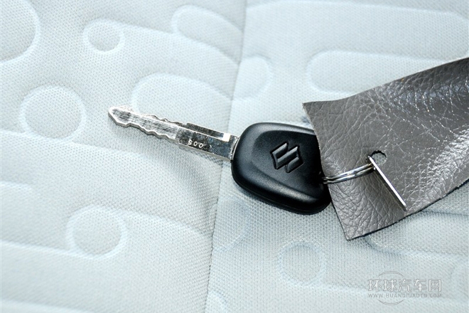 2013款 1.0L 手動實(shí)用型
